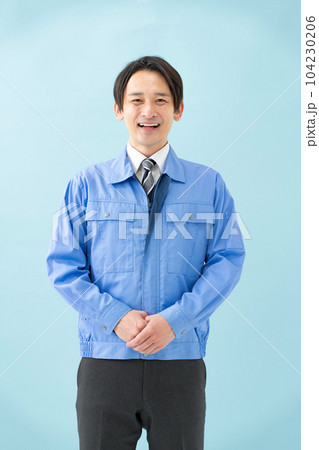作業服の男性　ポートレート 104230206