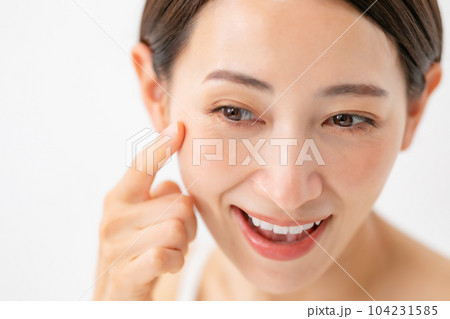 ビューティー 目元 ビューティー 目元 104231585