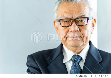 ビジネス シニア 社長 ビジネス シニア 社長 104231732