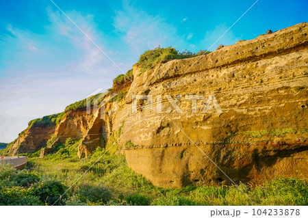 (千葉県銚子市)屛風ヶ浦・夕景 (千葉県銚子市)屛風ヶ浦・夕景 104233878