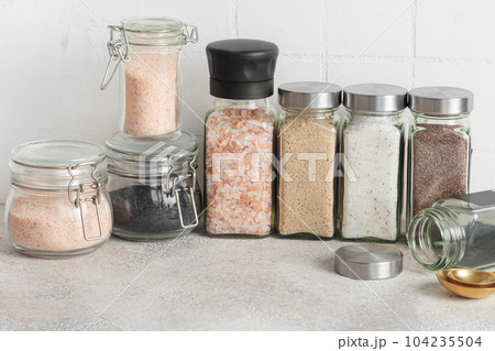 Jars with assorted speciality salt 104235504