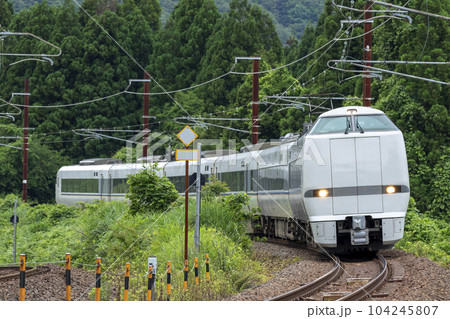 特急しらさぎ号681系 104245807