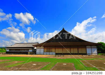 【兵庫県】晴天の丹波篠山城の二の丸御殿大書院 104251200