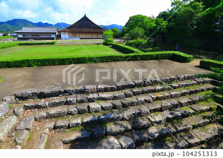 【兵庫県】晴天の丹波篠山城の二の丸御殿大書院 104251313