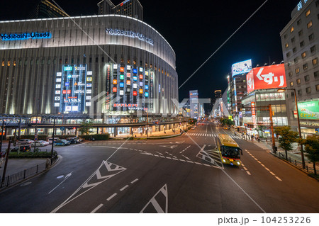 【大阪】ヨドバシ梅田周辺の夜景【都市風景】 104253226