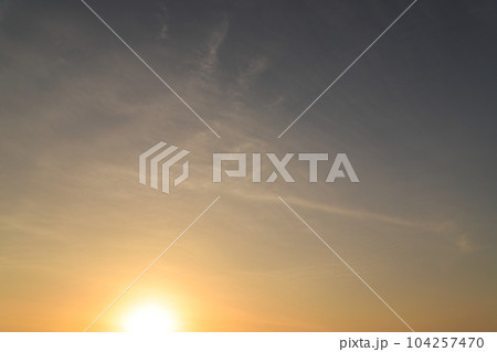田舎の夕焼け空 田舎の夕焼け空 104257470
