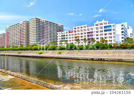 日の出橋/境川付近より明海方面を望む(千葉県浦安市)【2023.6】 日の出橋/境川付近より明海方面を望む(千葉県浦安市)【2023.6】 104263150