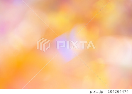 抽象的背景素材  グラデーション アウトフォーカス 104264474