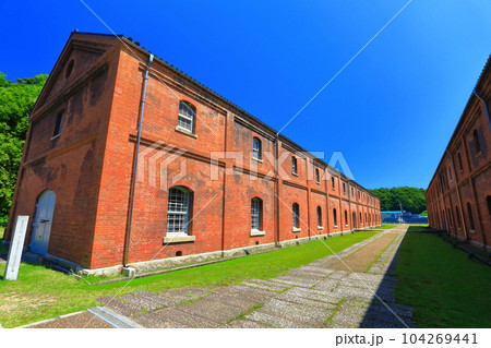 【京都府】快晴の舞鶴赤れんがパーク 104269441