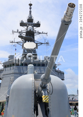 護衛艦の主砲と艦橋 自衛艦 海上自衛隊 護衛艦の主砲と艦橋 自衛艦 海上自衛隊 104272108