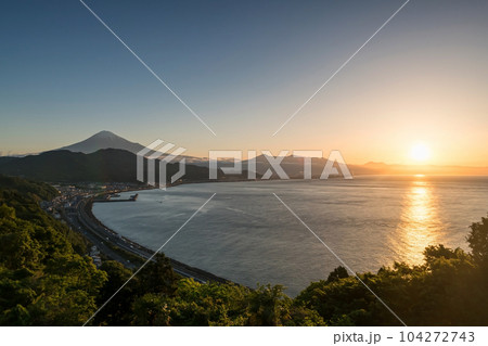 Mt. Fuji and street by the bay seen by Satta Toge pass, Shimizu Mt. Fuji and street by the bay seen by Satta Toge pass, Shimizu 104272743