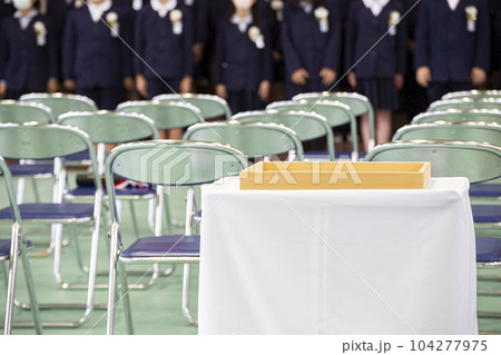 卒業式 卒業生のあいさつ 卒業式 卒業生のあいさつ 104277975