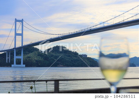 広島大崎上島からフェリーで大三島としまなみ海道で今治の馬島へ梅雨と初夏の合間のこと 104286511