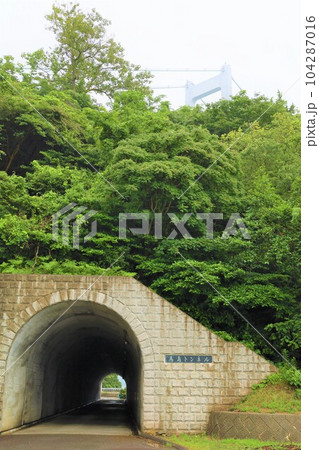 広島大崎上島からフェリーで大三島としまなみ海道で今治の馬島へ梅雨と初夏の合間のこと 104287016