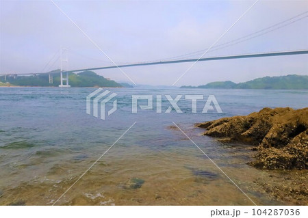 広島大崎上島からフェリーで大三島としまなみ海道で今治の馬島へ梅雨と初夏の合間のこと 104287036