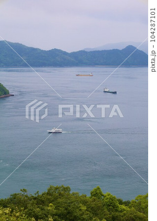 広島大崎上島からフェリーで大三島としまなみ海道で今治の馬島へ梅雨と初夏の合間のこと 広島大崎上島からフェリーで大三島としまなみ海道で今治の馬島へ梅雨と初夏の合間のこと 104287101