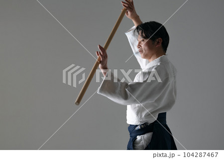 合気道　木刀　型 104287467