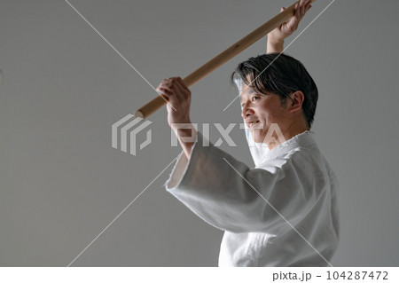 合気道 木刀 型 合気道 木刀 型 104287472