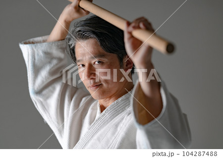 合気道 木刀 型 合気道 木刀 型 104287488