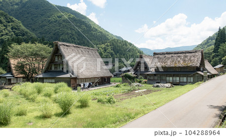 五箇山・菅沼合掌造り集落（夏） 104288964