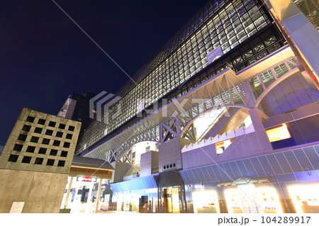 【京都府】JR京都駅ビルの夜景 104289917