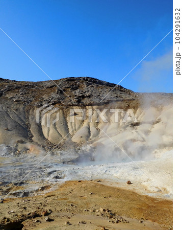 アイスランド　夏　クリィスヴィーク　 104291632