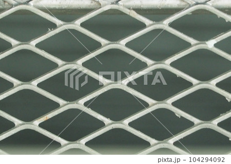 住宅用建設足場のエキスパンドメタル 104294092