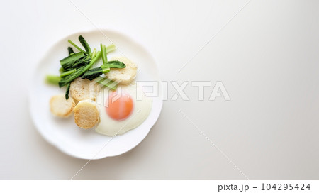 一皿で多彩な味わい 我が家の長芋ソテー 16:9 一皿で多彩な味わい 我が家の長芋ソテー 16:9 104295424