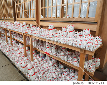 豪徳寺 招き猫 豪徳寺 招き猫 104295711