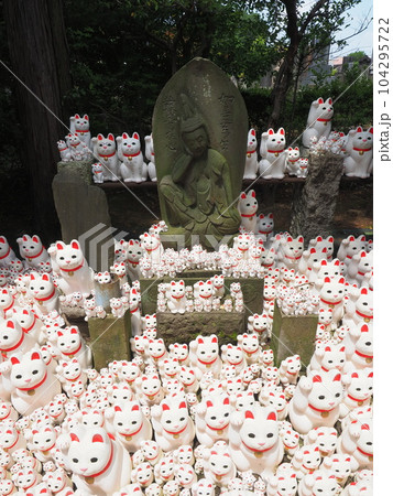 豪徳寺 招き猫 豪徳寺 招き猫 104295722
