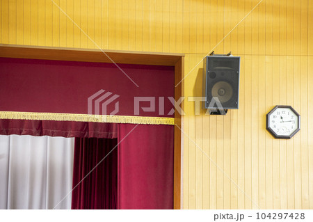 体育館のスピーカー 体育館のスピーカー 104297428