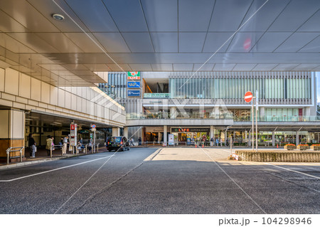 東京都練馬区の都市風景　練馬駅 104298946