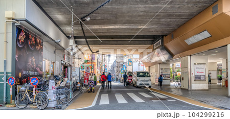 東京都練馬区の都市風景 中村橋駅 東京都練馬区の都市風景 中村橋駅 104299216