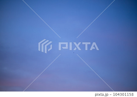夕暮れ空 夕暮れ空 104301158