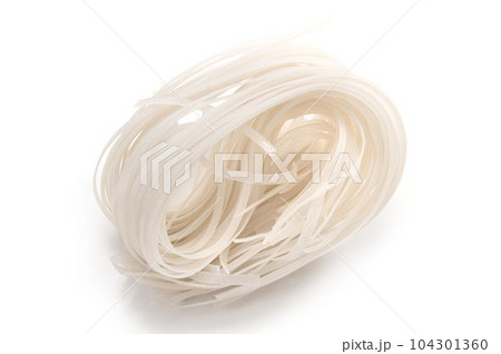 ベトナム料理フォーのインスタント乾麺 104301360