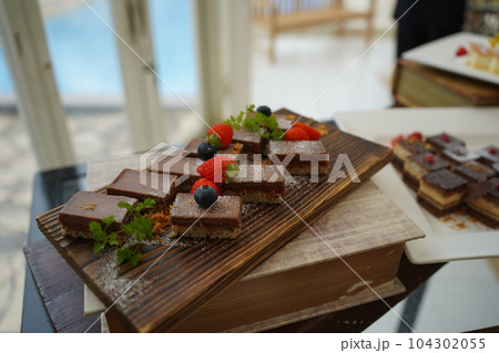 結婚式　デザートビュッフェ 104302055