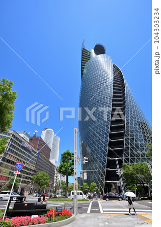 《愛知県》名古屋都市風景　名古屋駅高層ビル群　モード学園スパイラルタワーズ 104303234