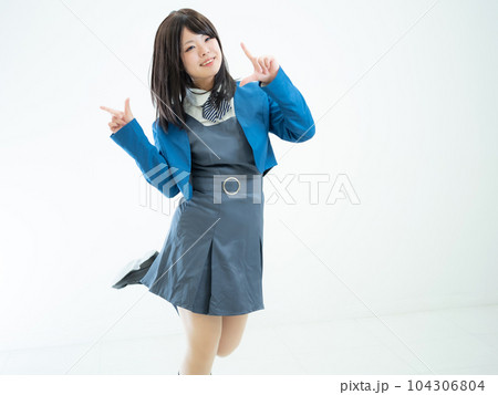 女子高生のかわいいポーズ集（ダンス） 104306804