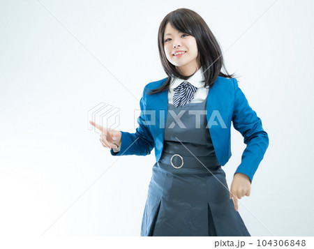 女子高生のかわいいポーズ集（ダンス） 104306848
