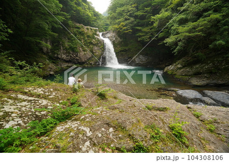 清納の滝(せいのうのたき、奈良県吉野郡十津川村) 清納の滝(せいのうのたき、奈良県吉野郡十津川村) 104308106