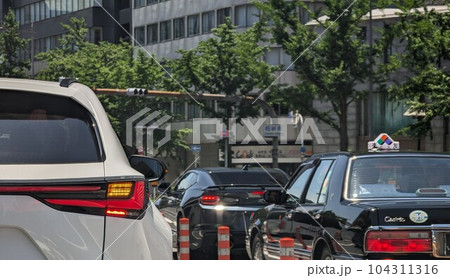 大阪の道路の風景 大阪の道路の風景 104311316