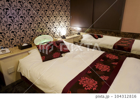 ラブホテル 104312816