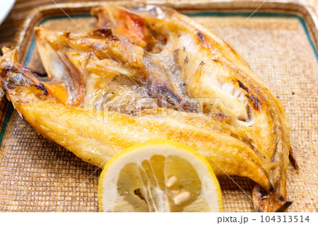 北海道産めんめ(きんき、きちじ)の焼き魚 北海道産めんめ(きんき、きちじ)の焼き魚 104313514
