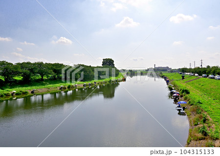 東京郊外の富士見市にあるヘラブナ釣りの人気フィールド 104315133