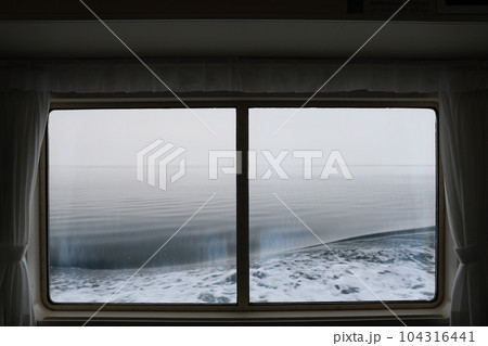 砕氷船 漂流 流動 104316441