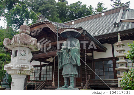 松渓山 法恩寺の本堂【埼玉県越生町】 104317333