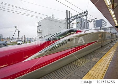 秋田新幹線こまち 104318253