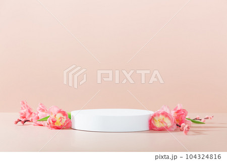 Abstract empty white podium on pink background. Mock up stand for product presentation. 3D Render. Minimal concept. Advertising template Abstract empty white podium on pink background. Mock up stand for product presentation. 3D Render. Minimal concept. Advertising template 104324816