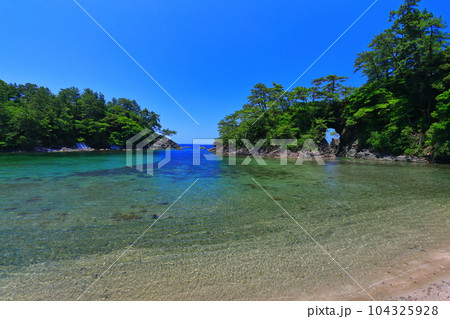 【福井県】快晴の明鏡洞（城山公園） 104325928