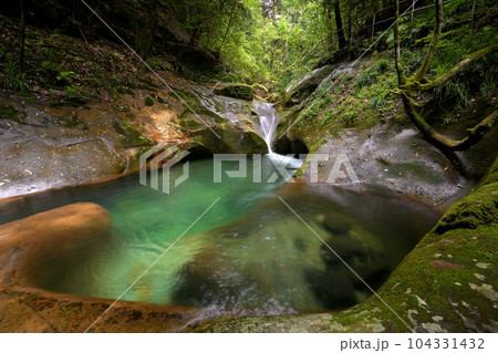 竜鎮の滝 龍鎮神社(奈良県宇陀市) 竜鎮の滝 龍鎮神社(奈良県宇陀市) 104331432